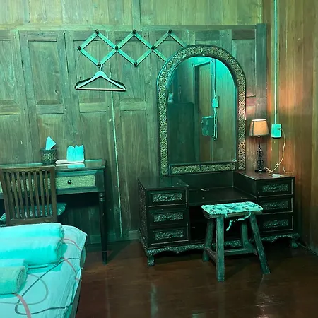 Tata Guesthouse